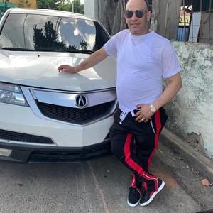 Meet your Posher, Antonio